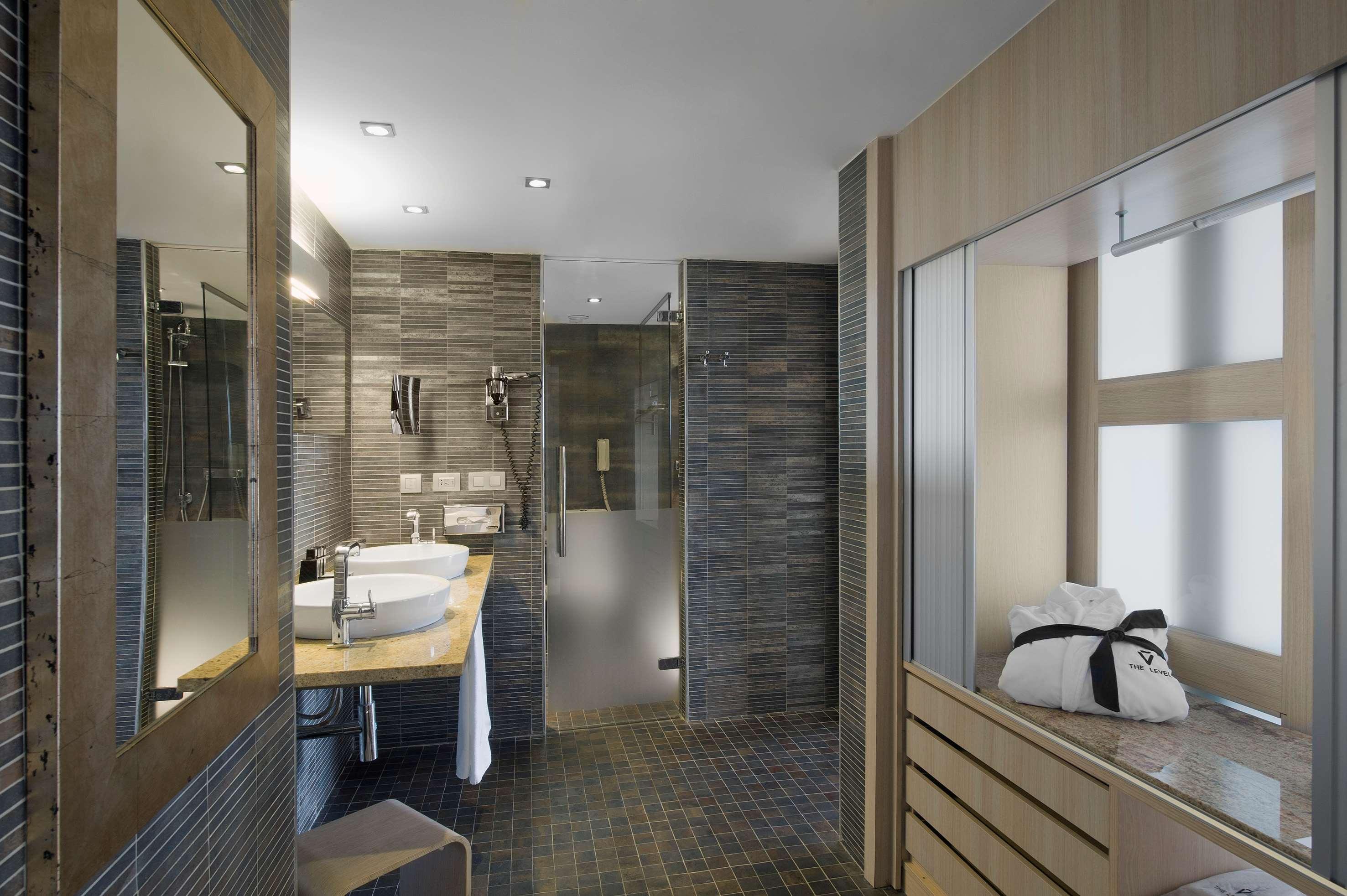 The Level At Melia Sevilla Exterior photo