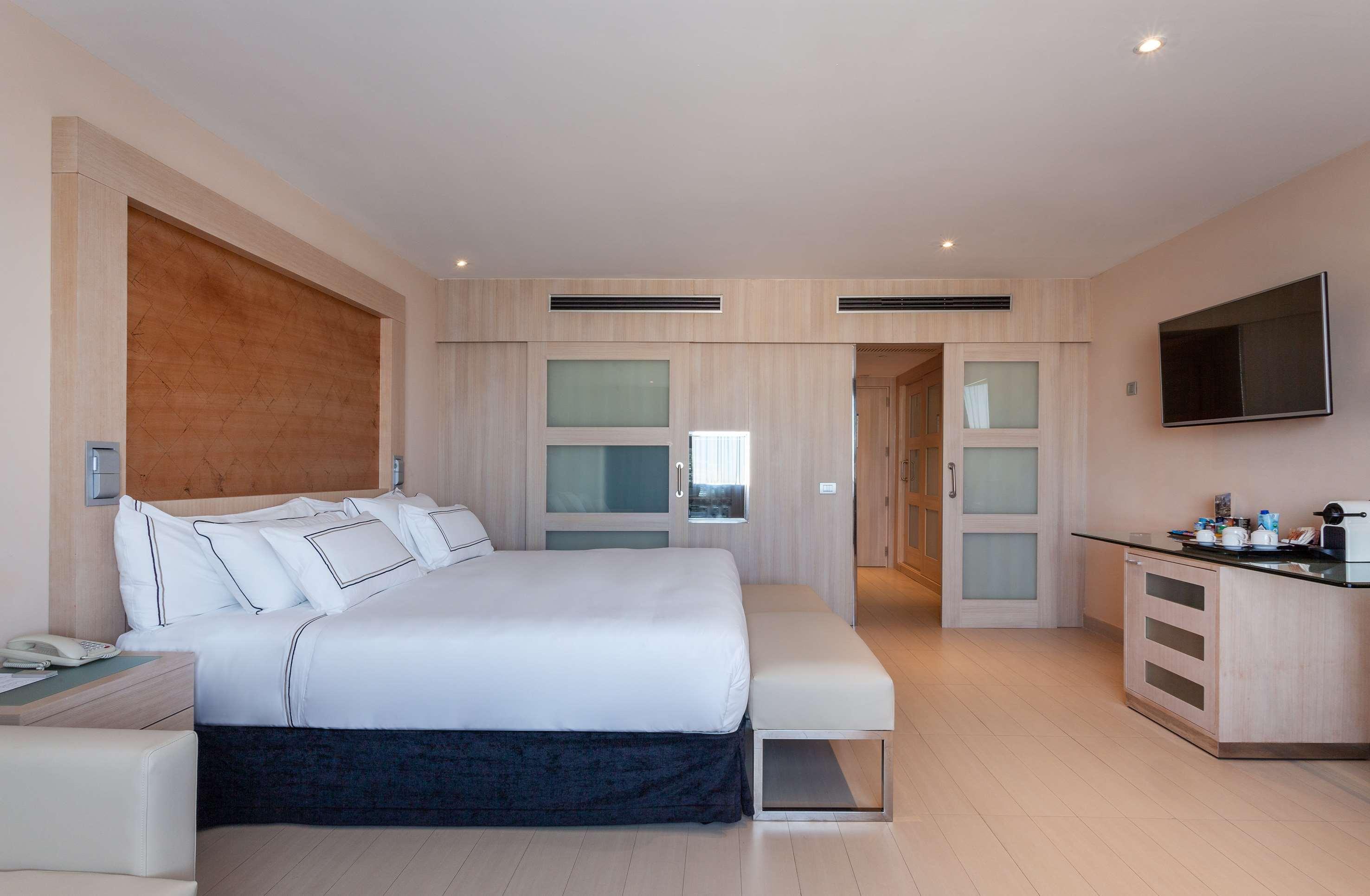 The Level At Melia Sevilla Exterior photo