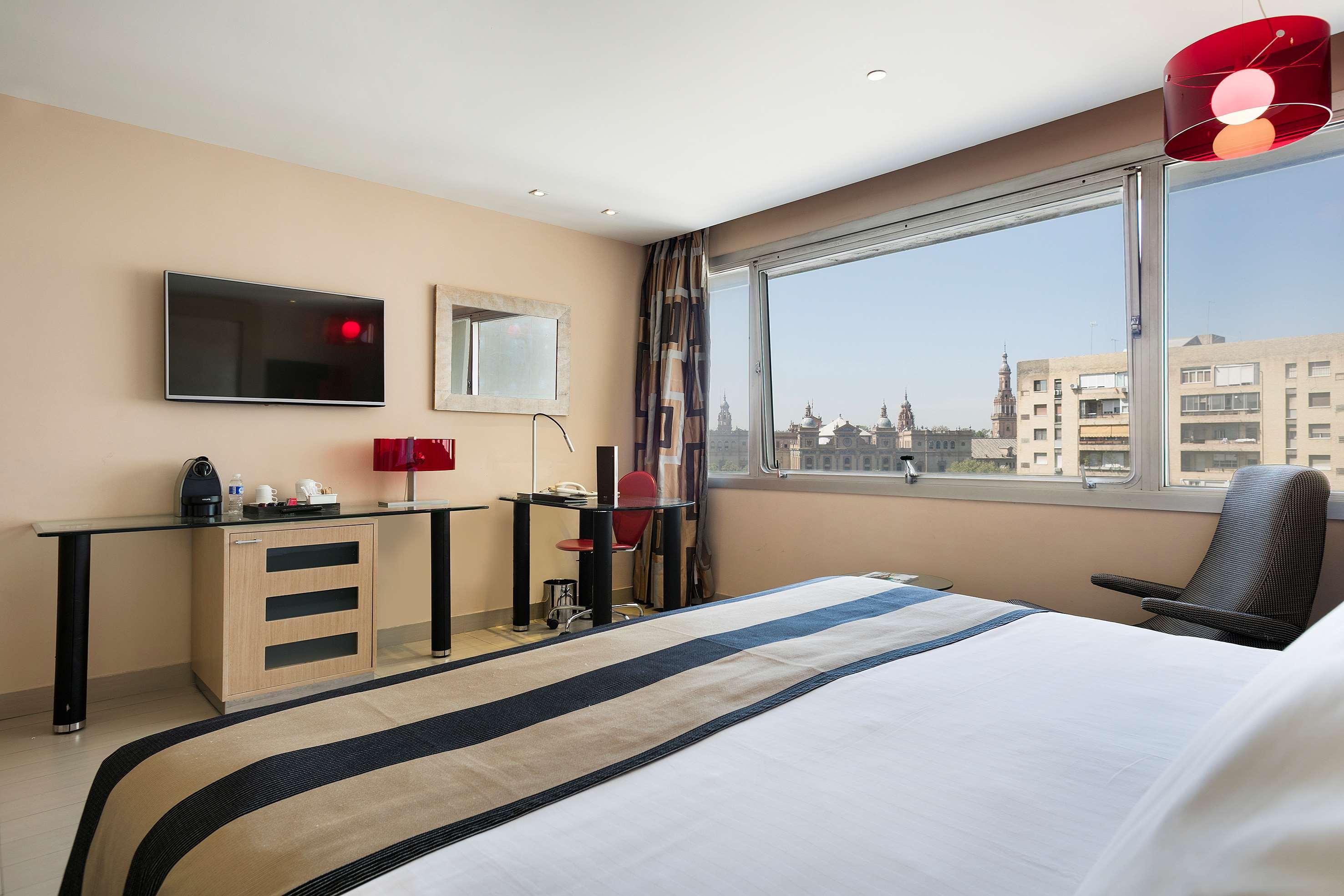 The Level At Melia Sevilla Exterior photo